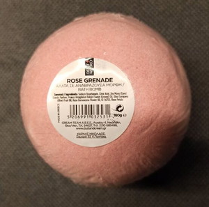 DUST+CREAM BATH BOMB WITH ROSE SCENT ΜΠΑΛΑ ΑΛΑΤΩΝ ΜΕ ΑΡΩΜΑ ΤΡΙΑΝΤΑΦΥΛΛΟ ΚΑΙ ΑΠΟΞΗΡΑΜΕΝΑ ΦΥΛΛΑ 180GR