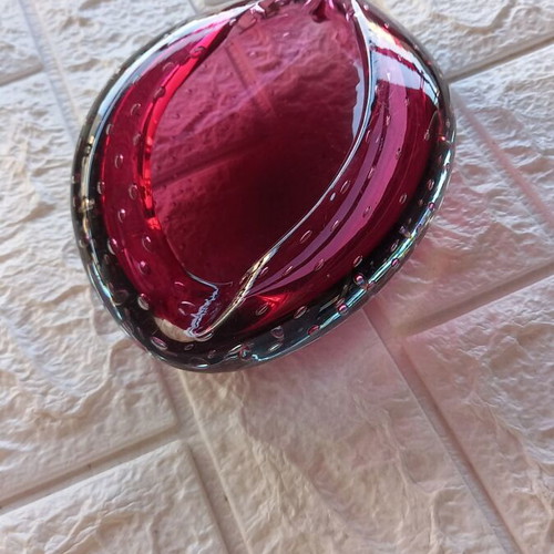 Murano decorative bowl handmade, crimson bullicante glass