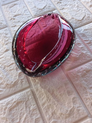 Χειροποίητο Murano μπωλ σαν καινούργιο, crimson, τεχνική bullicante