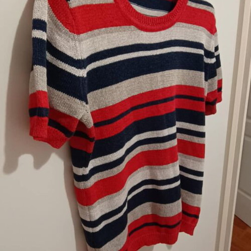 Light blouse like new, size L, multicolor