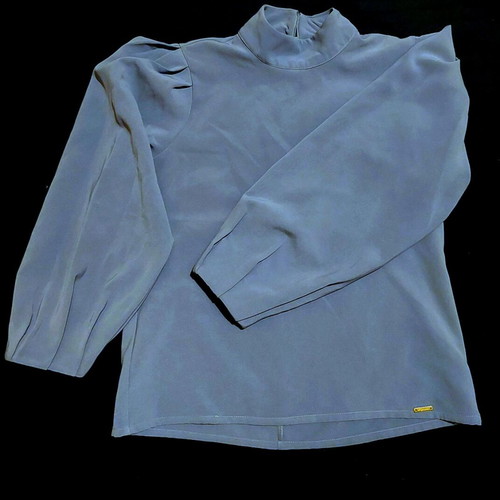 Regalinas blouse gray with puff sleeve like new