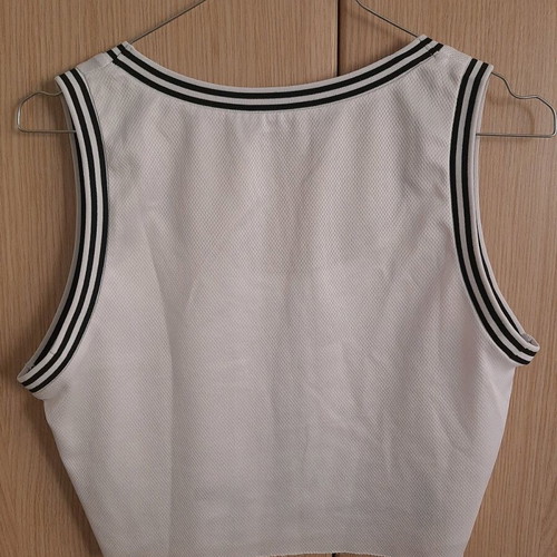Bodytalk women's crop top like new, size S, black and white