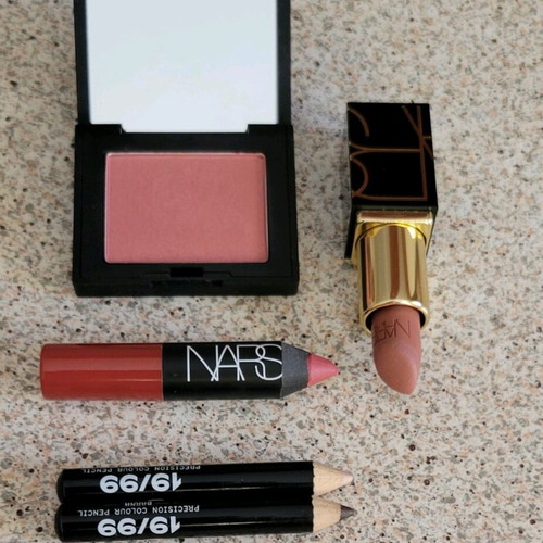 Nars & 19/99 Minis pack like new