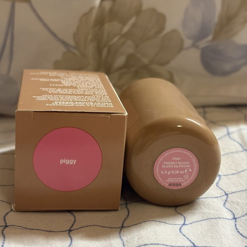 Rhode Pocket Blush Piggy new