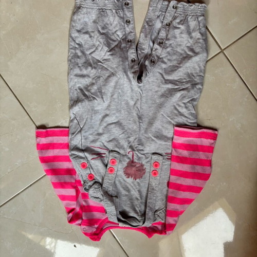 Overalls and blouse set like new, 2-year-old bodysuit