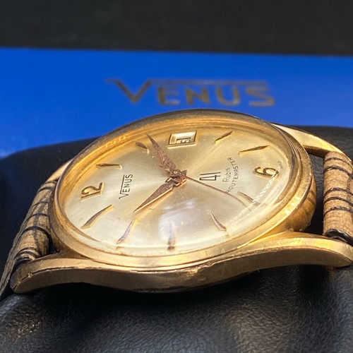 Venus Routemaster Automatic wristwatch, 41 jewels, 60s vintage