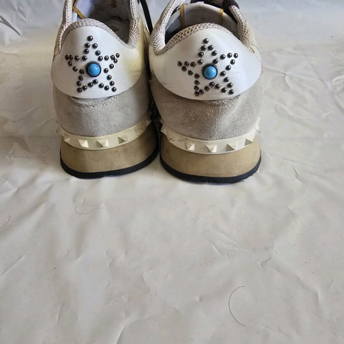 Valentino Garavani Rockrunner sneakers like new, beige, size 43