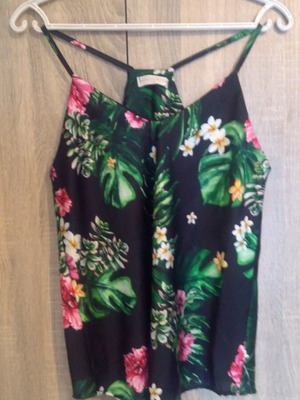 Italian top like new, size L / 40 / 12