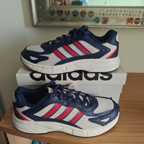 Adidas Eclyptix 2000 sneakers new, size 42, white multicolor