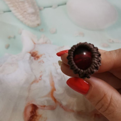 VINO ring with artificial macrame and glass stone, handmade
