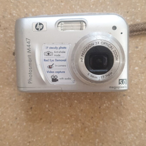 HP Photosmart camera with broken screen