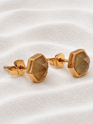 Handmade earrings with gold-plated bronze and faceted fluorite stones
