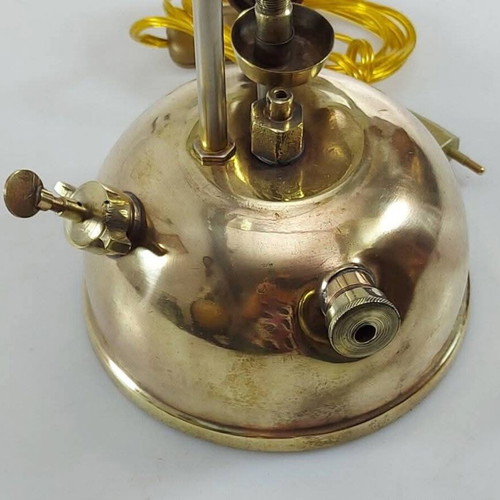 Retro table lamp with brass base from Lux