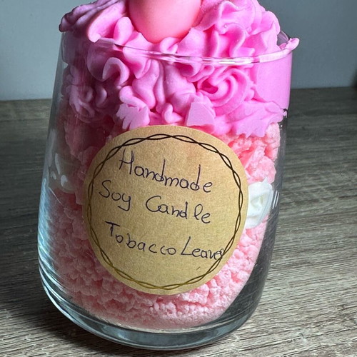 Handmade soya wax candle with tobacco leaves scent 240 gr