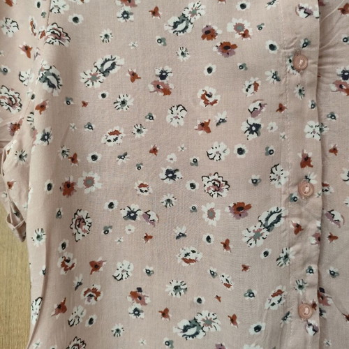 Pull&Bear Vintage Pink Floral Crop Shirt size S like new