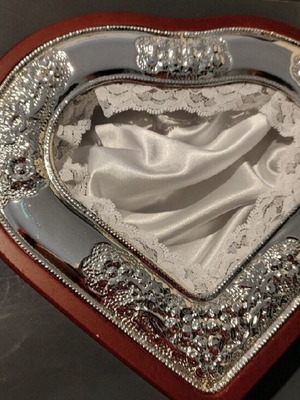 Silver wedding crown box heart-shaped new with satin fabric