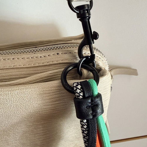 Desigual crossbody bag like new, beige