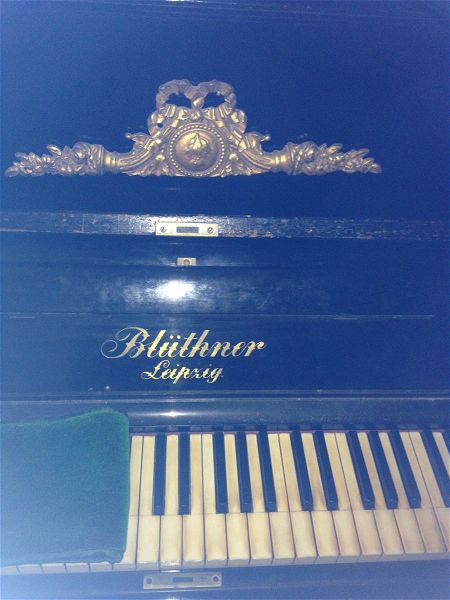  polite piano antika 1905