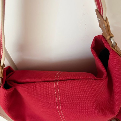 Tommy Hilfiger shoulder bag used, vintage red canvas with leather details