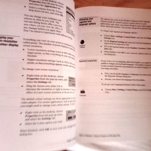 ECDL Office 2000 book like new, 780 pages