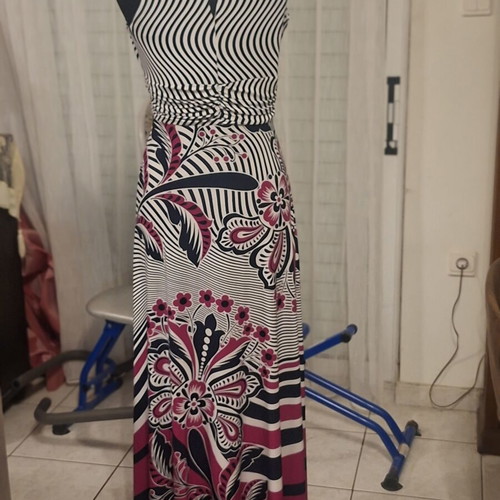 Phase Eight maxi dress size M, like new, multicolor