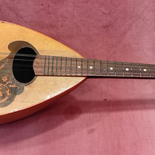 Mandolin Russian handmade 1950 used, length 65cm