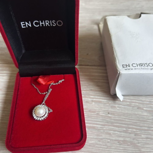 En Chriso Sterling Silver Pearl Pendant Necklace like new
