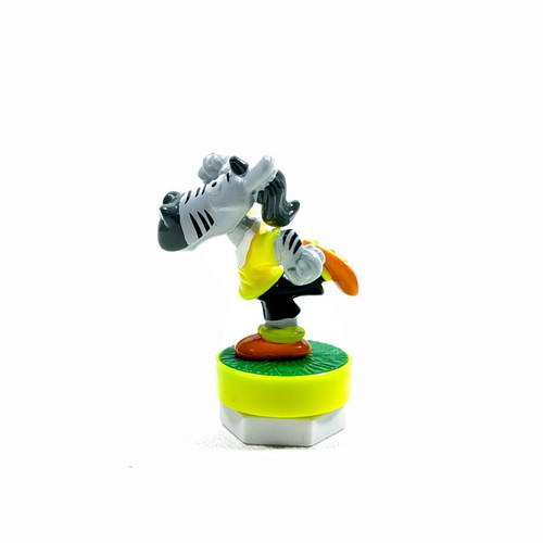 Magic Sport Magnetic Football Figures Kinder Egg Surprise set like new