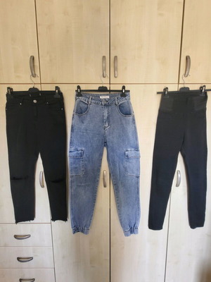 OFFER 3 medium jeans