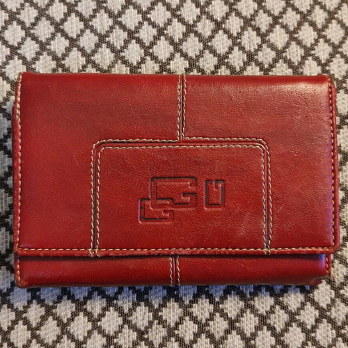 Red wallet used with multiple compartments