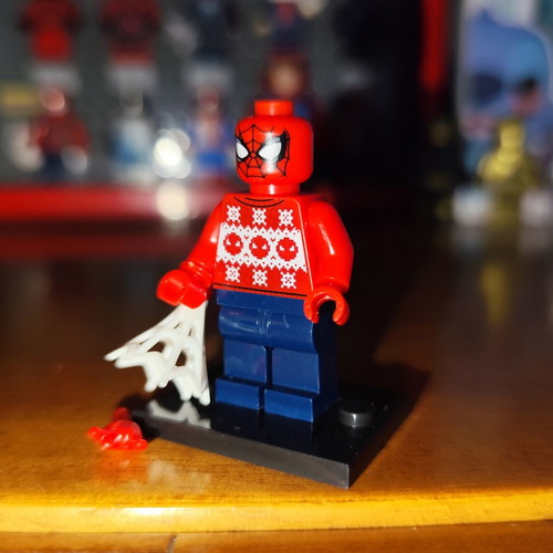 Spider-Man Peter Parker Christmas Sweater Minifigure like new