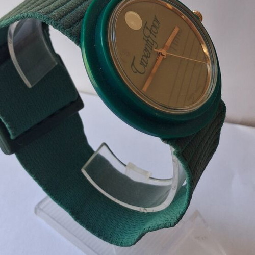 Movado TwentyFouv Time Museum 1980 μεταχειρισμένο ρολόι quartz