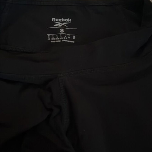 Reebok black leggings like new with purple detail