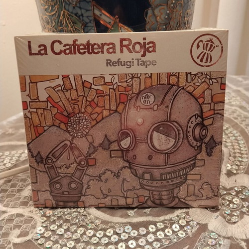 La Cafeteria Roja Refugi Tape CD new, sealed