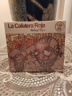 La Cafeteria Roja Refugi Tape CD new, sealed
