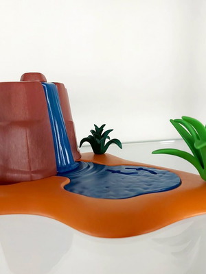 Playmobil βράχος με καταρράκτη