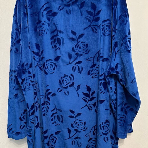 Women's velvet blouse blue royal XXL used with floral pattern