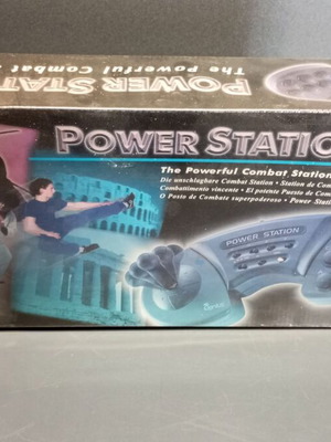 Genius Powerstation Fighting Joystick 15 pin for Windows 95/98 new