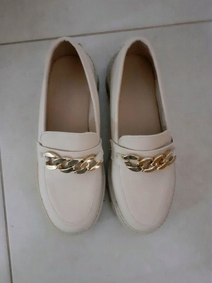 Plato women's shoes used, size 37, beige