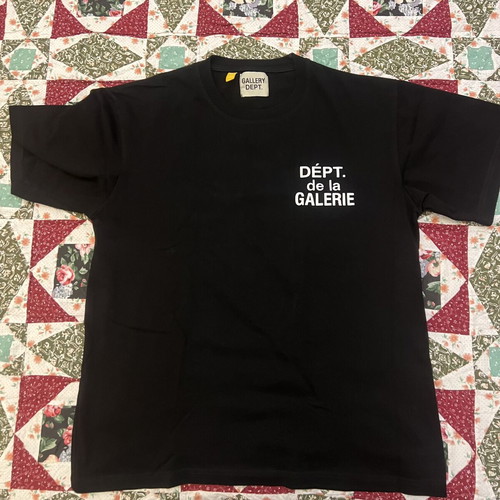 Gallery Dept T-shirt new, size M, oversized fit