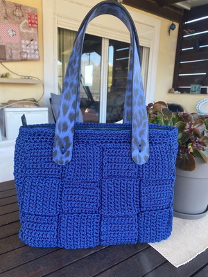 Handmade shoulder bag blue with leather handles and zipper