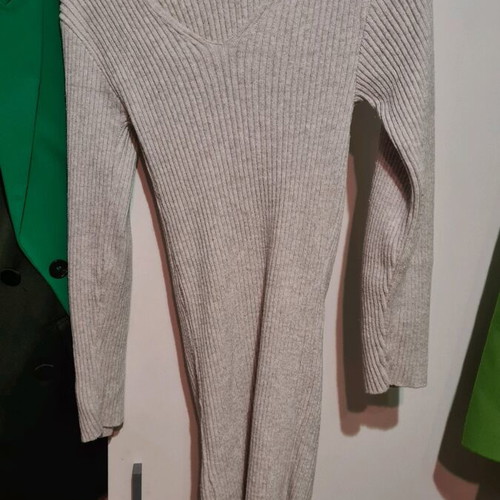Midi beige wool dress size S new from UK