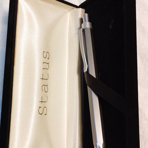 Vintage Status Silver Pen in Pencil Shape like New