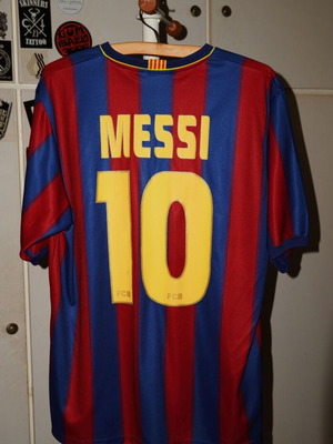 Barcelona Messi Official Licensed Replica Jersey new, size XL