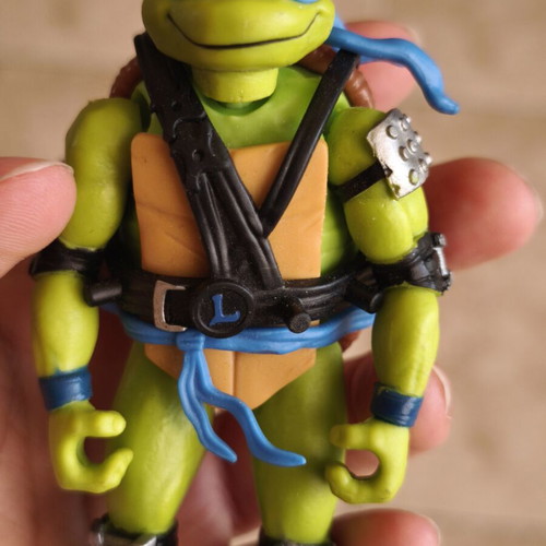 Tortoise Ninja Leonardo figure by Playmates, 11cm