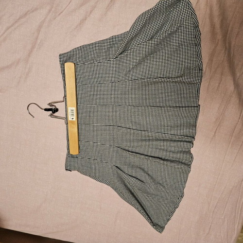 Stradivarius medium skirt like new, winter, soft