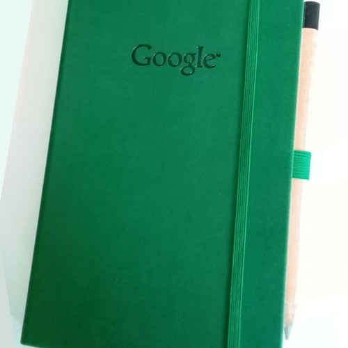 Google notebook with detachable pencil like new