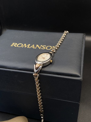 Romanson Ladies Luxury Watch like new, two-tone gold and silver