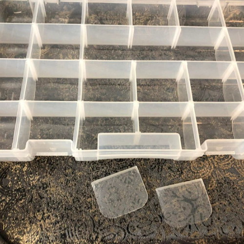 Transparent plastic organizer new with 24 compartments 35x22x5 cm