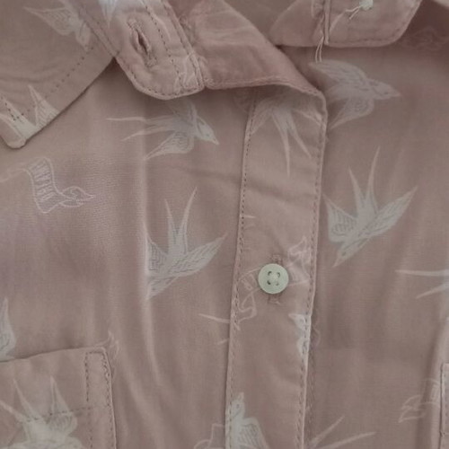 Shirt with swallows pink like new, size S